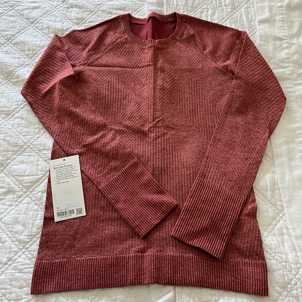 EUC lululemon restless pullover side 10